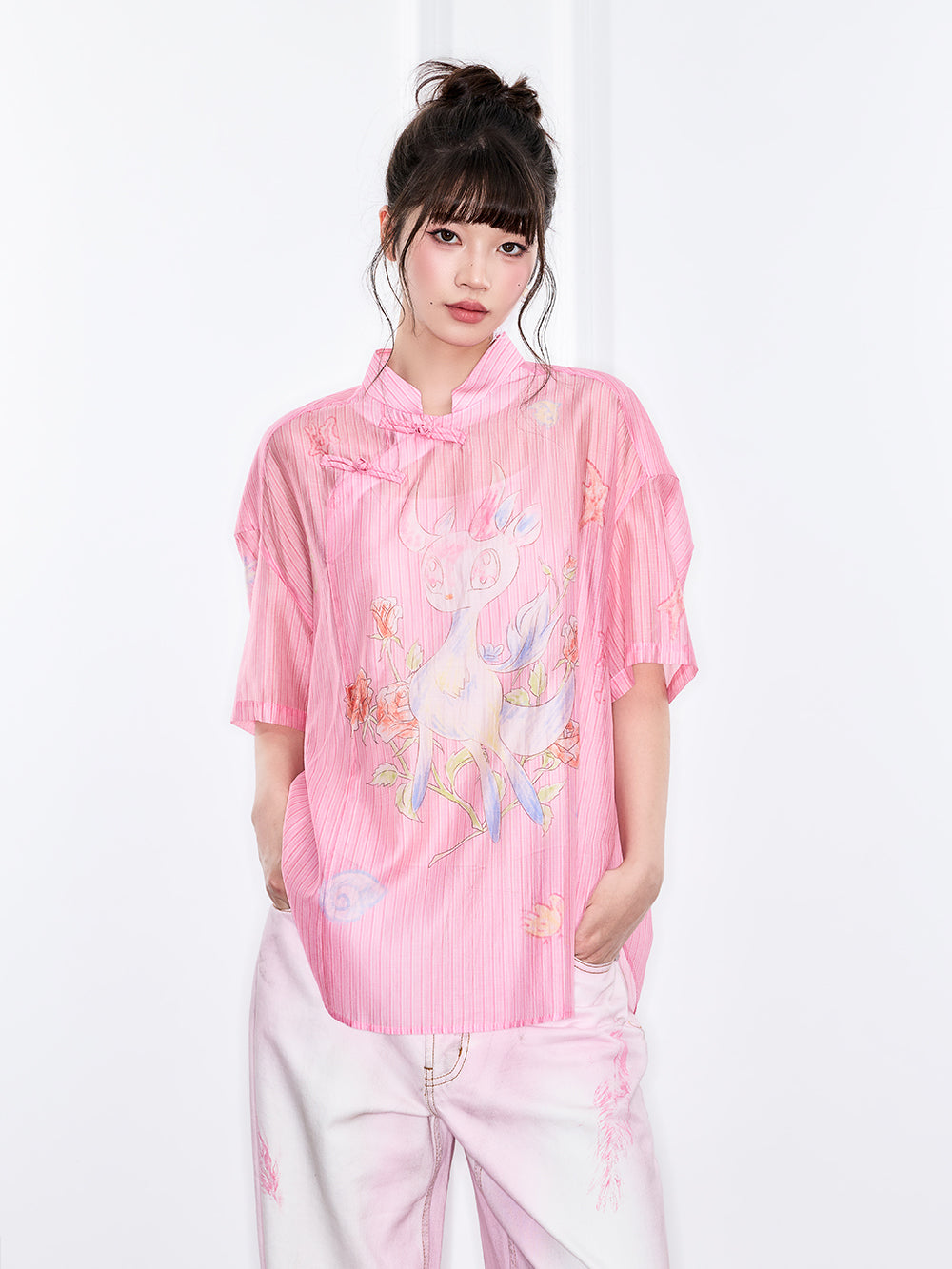 MUKZIN 店舗ー女性のためのデザイナーファッション服のブランド