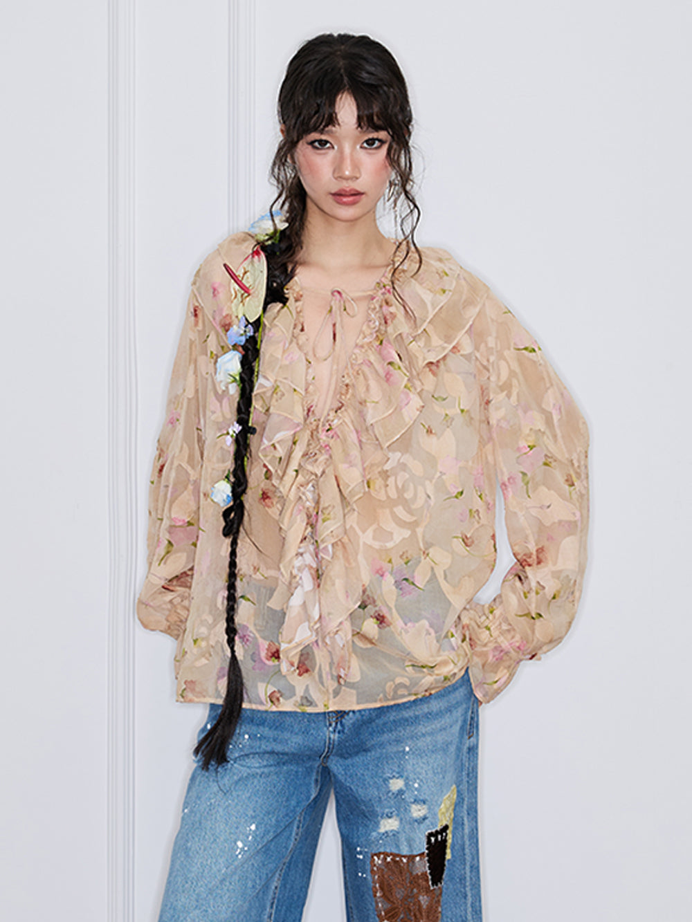 MUKZIN 店舗ー女性のためのデザイナーファッション服のブランド