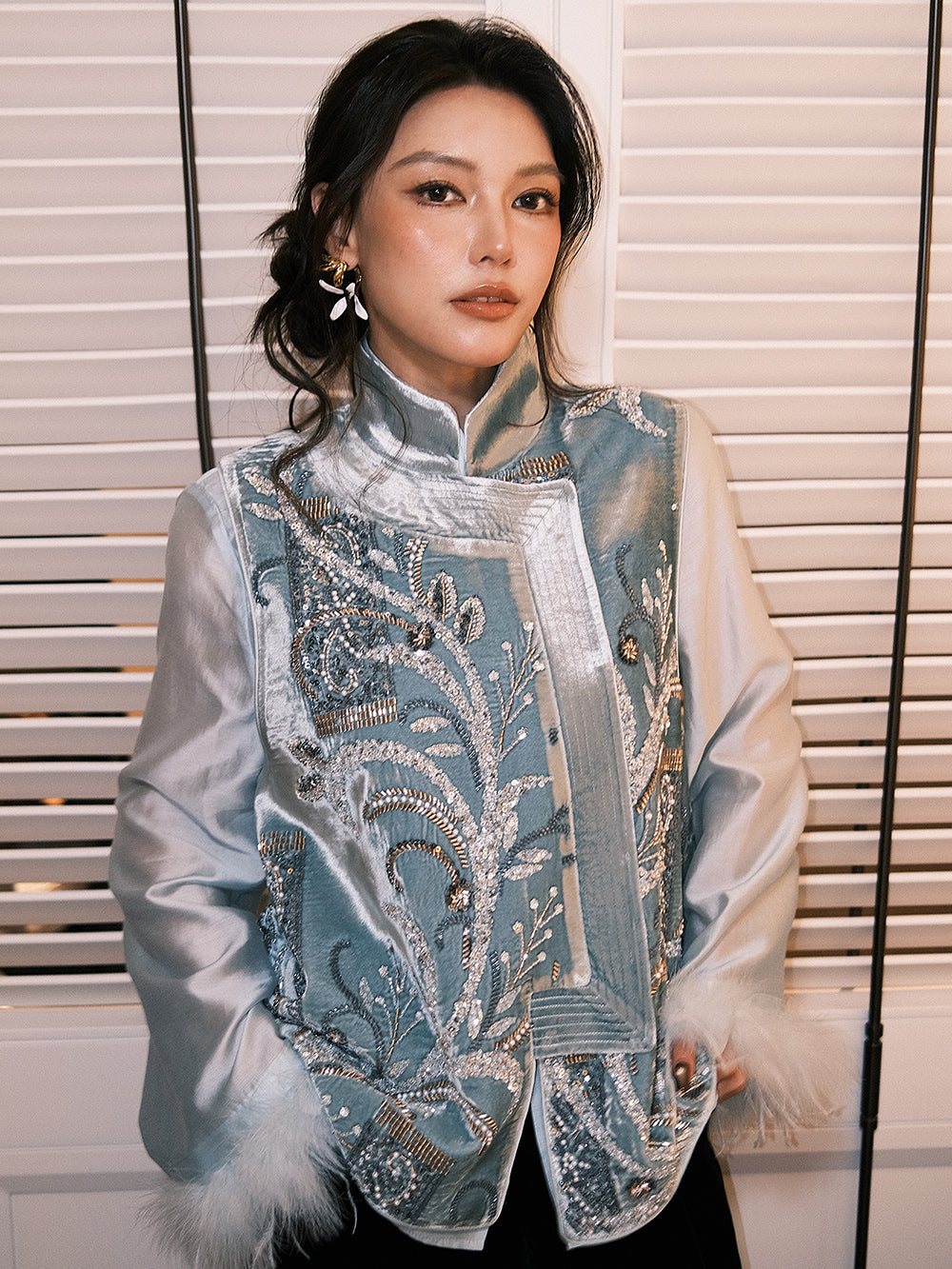 MUKZIN ムクジン ブラウス MUKZIN 店舗ー女性のためのデザイナーファッション服のブランド