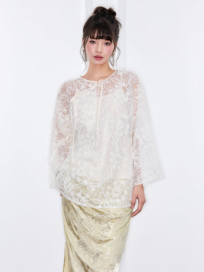 MUKZIN「新しい夏の賦」白いレース刺繍のゆったりとしたトップス