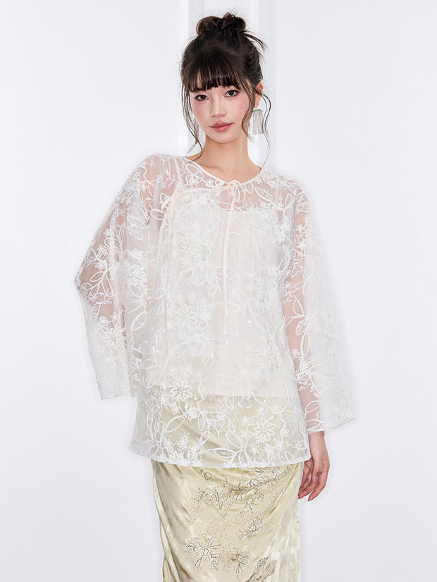 MUKZIN「新しい夏の賦」白いレース刺繍のゆったりとしたトップス