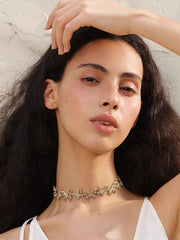 MUKTANK×SUN HUNTER “羽化（うか）”精巧に作られたレース蝶ネックレス