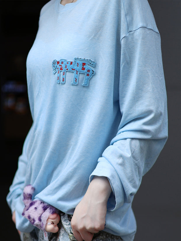 MUKZIN「雲瑤の境地」水色ゾウ刺繍ルーズロングスリーブ T シャツ
