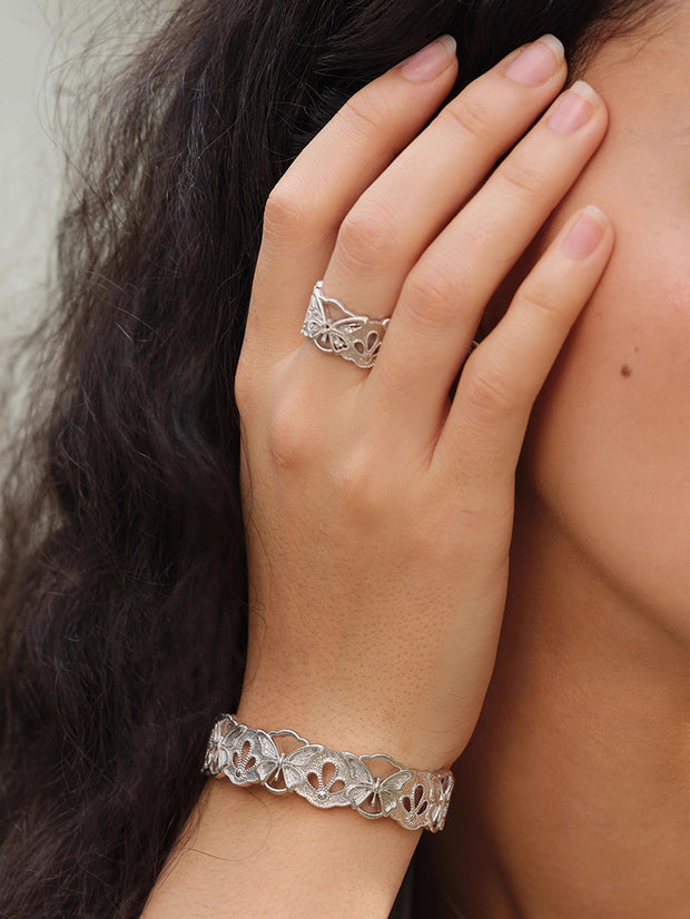 MUKTANK×SUN HUNTER “羽化（うか）”レース蝶ブレスレット