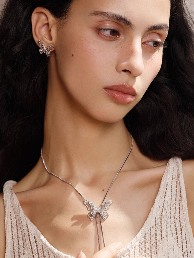 MUKTANK×SUN HUNTER “羽化（うか）”レース蝶プルアウトネックレス